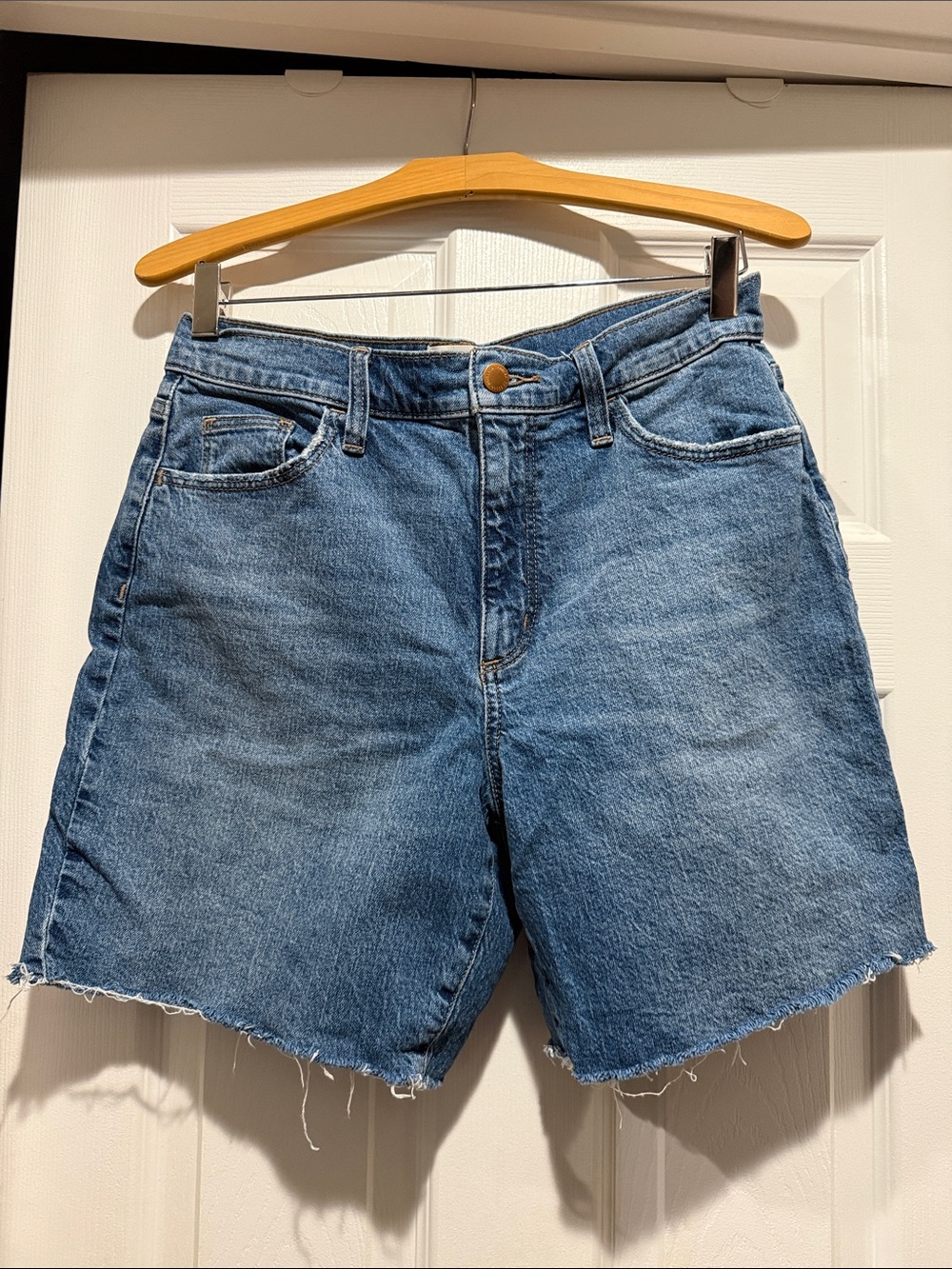 Universal Thread Medium Blue High-Rise Denim Shorts